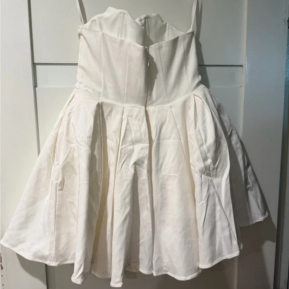 House of CB White Strapless Sweetheart Mini Dress - Picture 7 of 10
